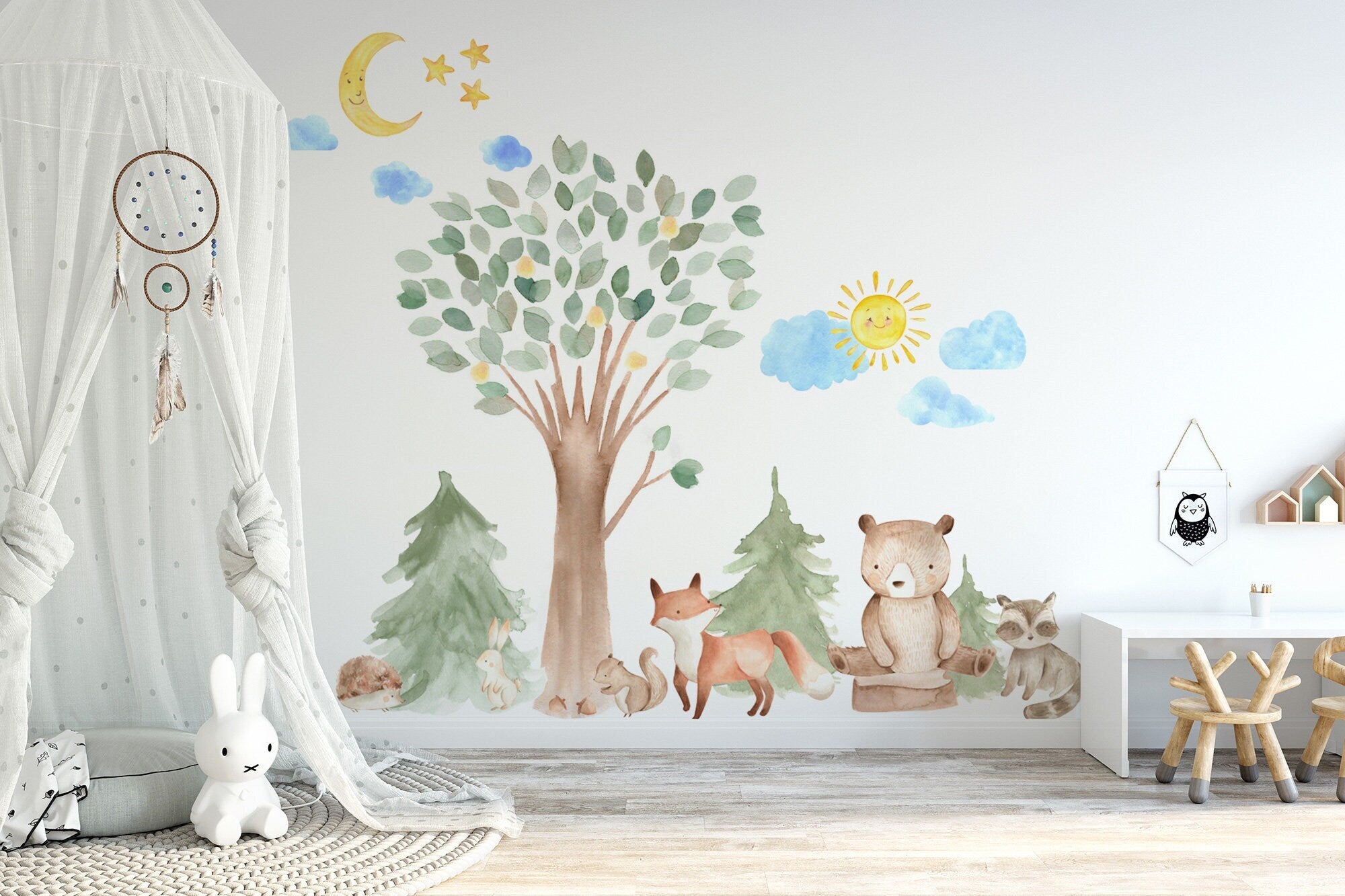 Woodland Watercolour Oak Pine Tree Decal with Animals - Bear, Fox, Raccoon, Rabbit, Squirrel, Porcupine