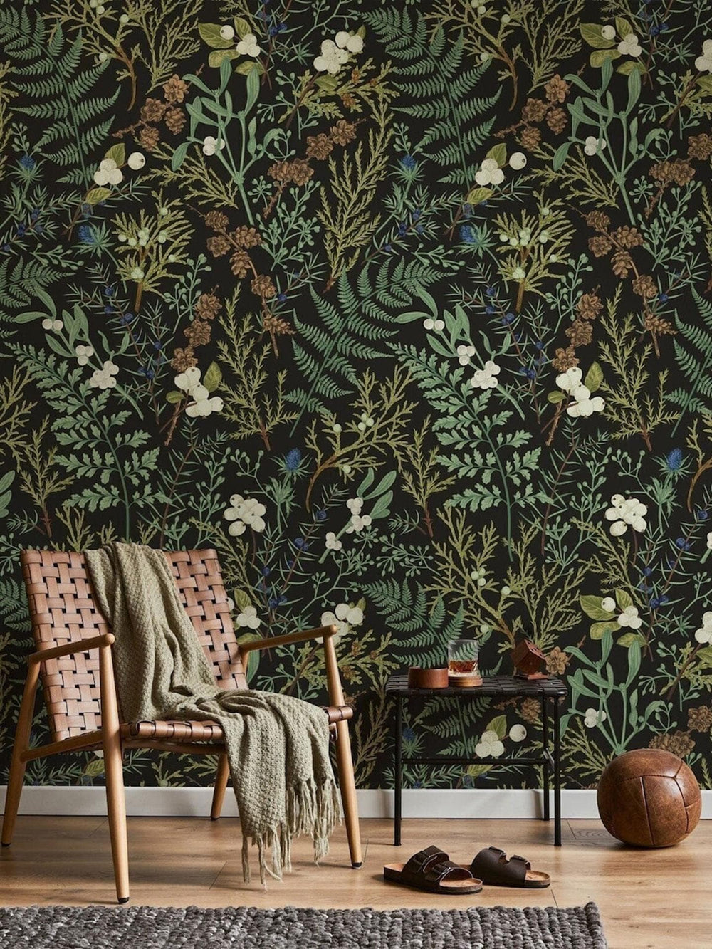 Vintage Fern Wallpaper behind a leather chair